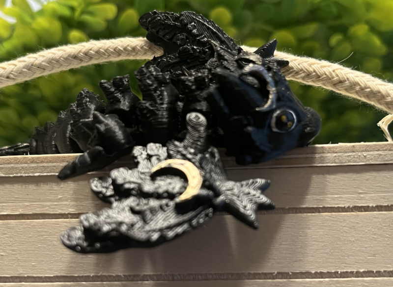 Lunar Wyvern Small - Image 3